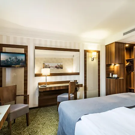 Ξενοδοχείο Lord - Airport Βαρσοβία