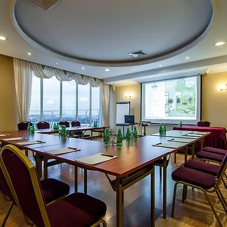 Hotel Lord - Airport Warsaw