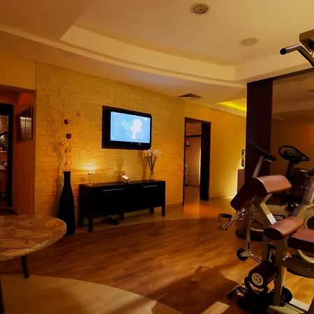 Lord - Airport Hotel Warszawa