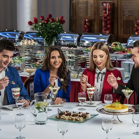 Hotel Lord - Airport