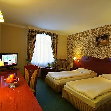 Lord - Airport Hotel 4*