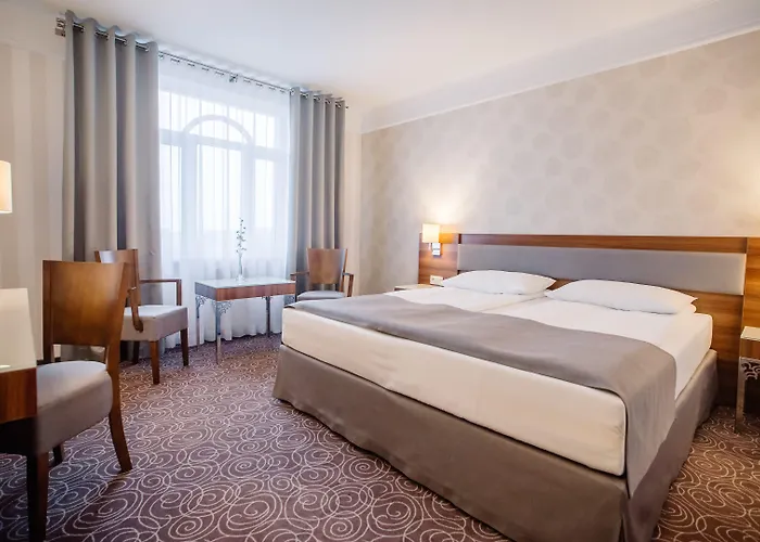 Lord - Airport 4* Varsovia