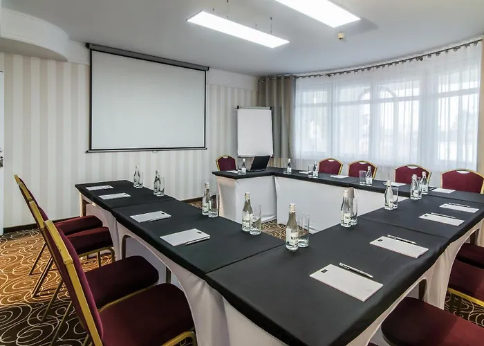 Lord - Airport Hotell Warszawa