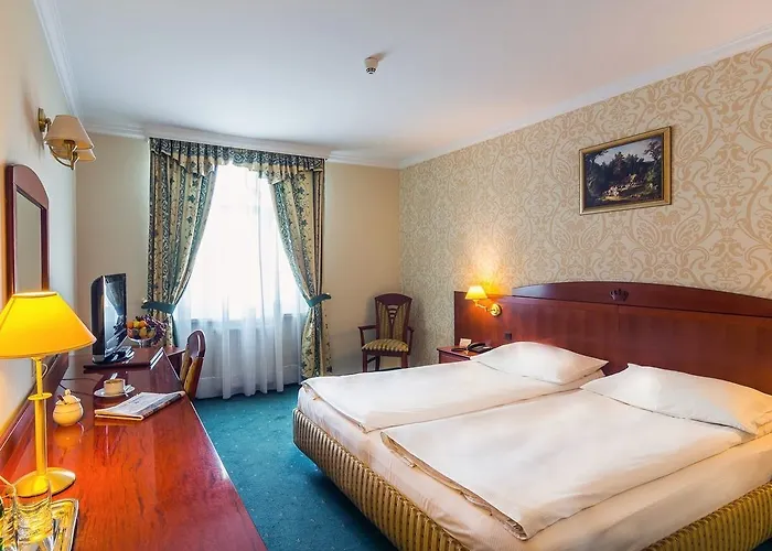 Hotell Lord - Airport