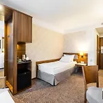 Lord - Airport Hotel Warschau