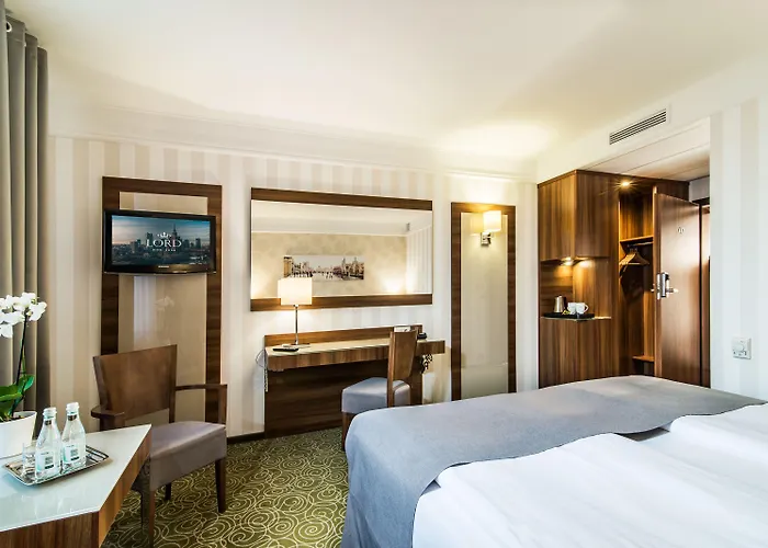 Hotel Lord - Airport Warsaw